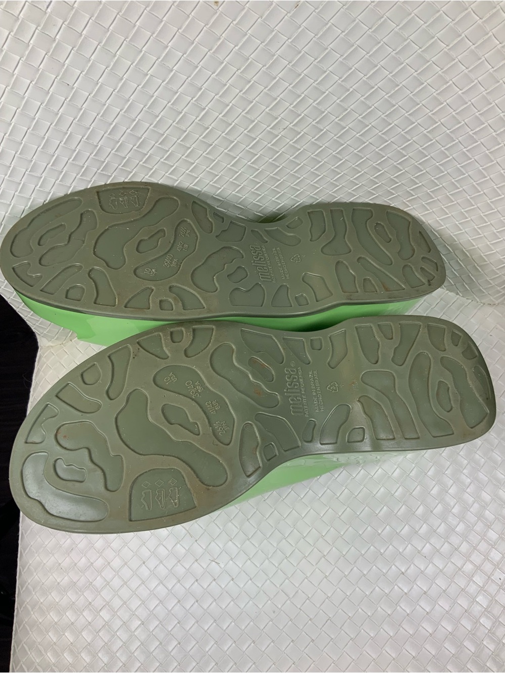 Melissa Glossy Light Green Slip-On Platform Clogs - Picture 8 of 10